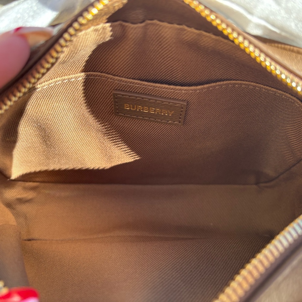 NWT Burberry Camera Crossbody - Picture 13 of 13